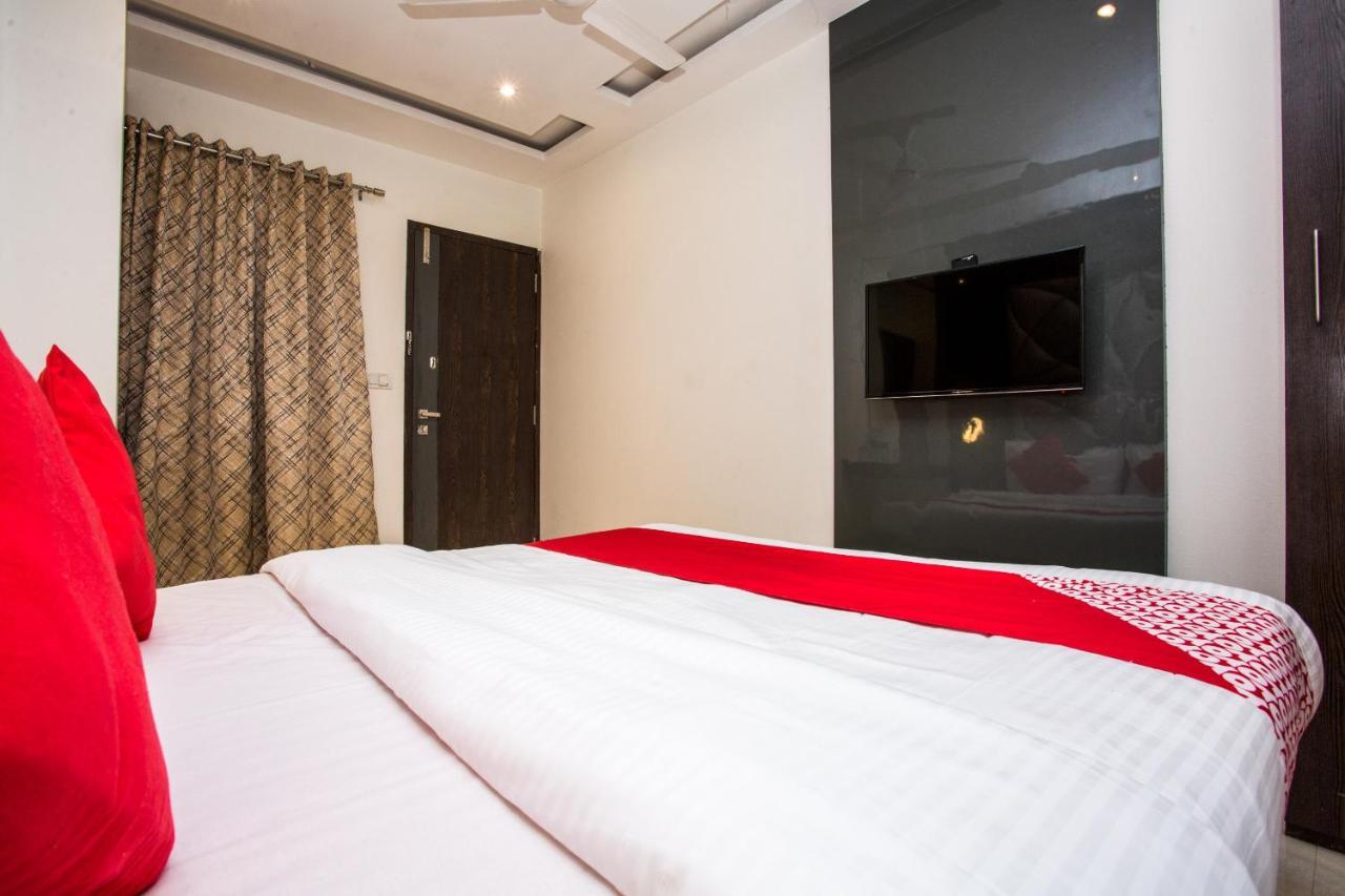 Oyo 37559 Hotel Al Haram Mumbai Exterior photo