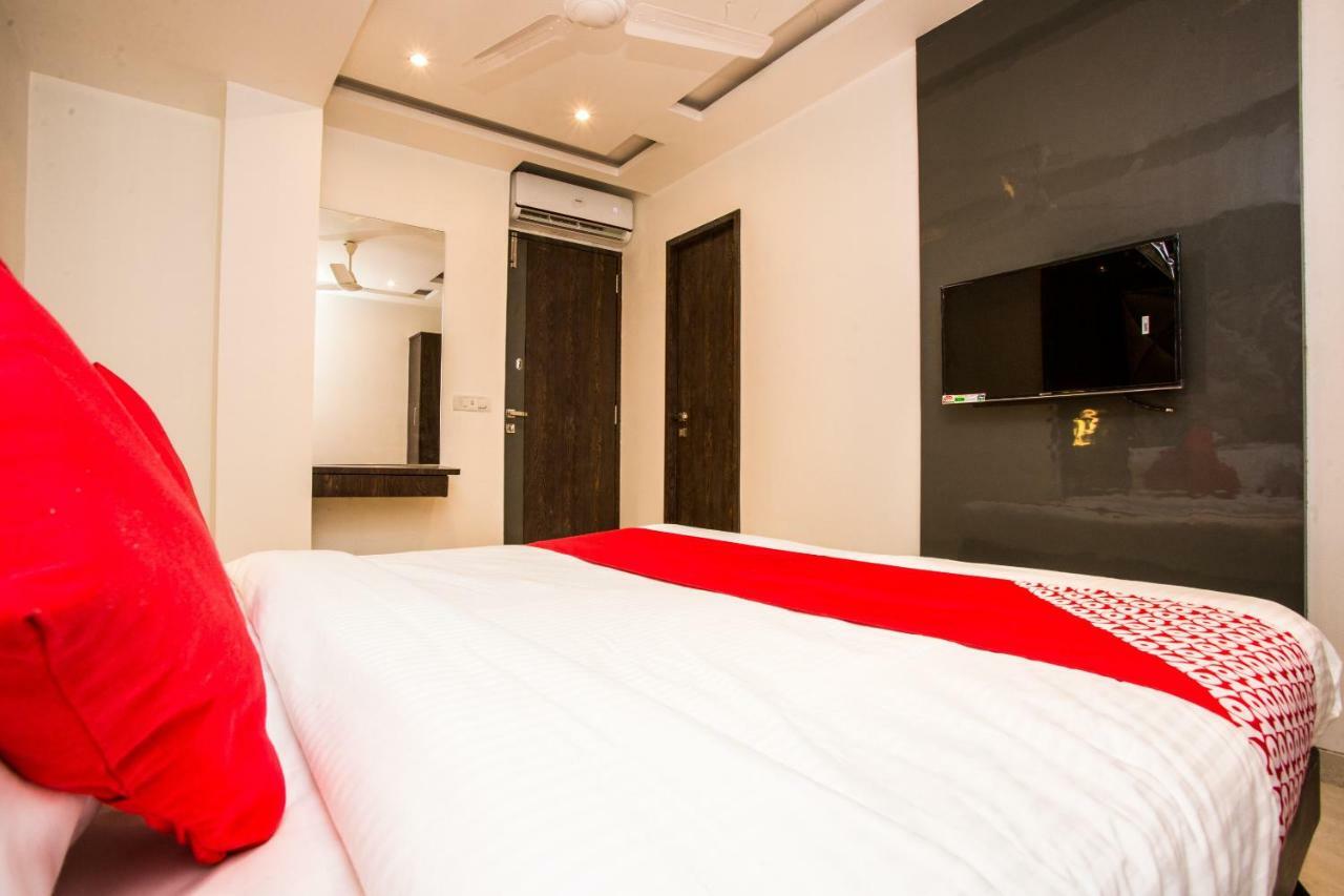 Oyo 37559 Hotel Al Haram Mumbai Exterior photo