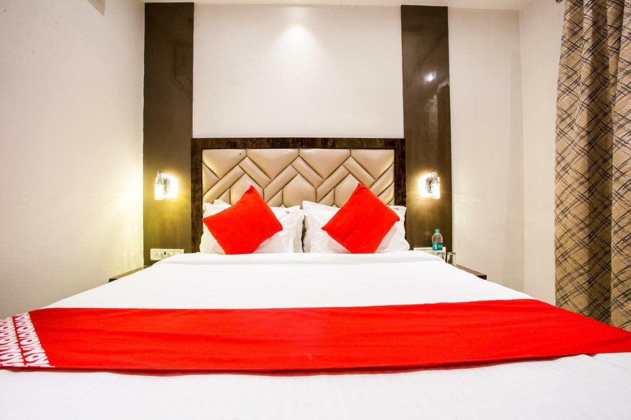 Oyo 37559 Hotel Al Haram Mumbai Exterior photo