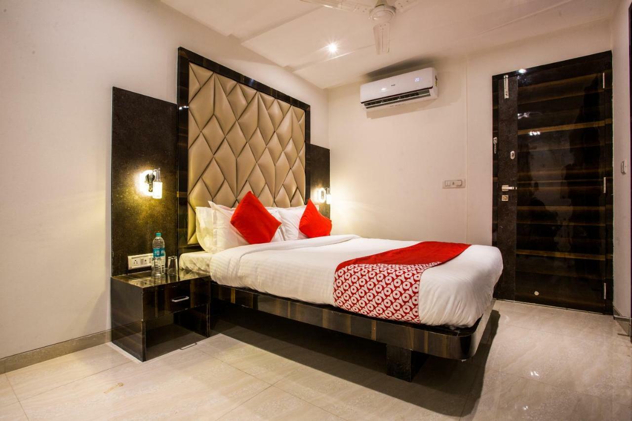 Oyo 37559 Hotel Al Haram Mumbai Exterior photo