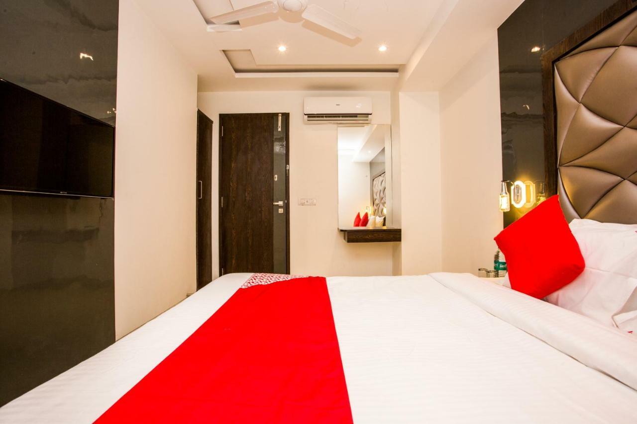 Oyo 37559 Hotel Al Haram Mumbai Exterior photo